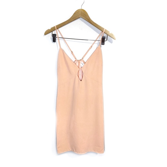 Lovers + Friends Niko Mini Dress Medium - Picture 2 of 8